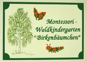 Schild des Montessori-Waldkindergartens Hobrechtsfelde